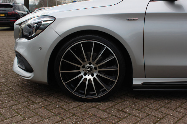 Mercedes-Benz CLA-Klasse 180 WhiteArt Edition / Panoramadak / Camera / Leder&Alcantara / 19'' / Keyless / Navigatie / Stoelverwarming / Cruise Control