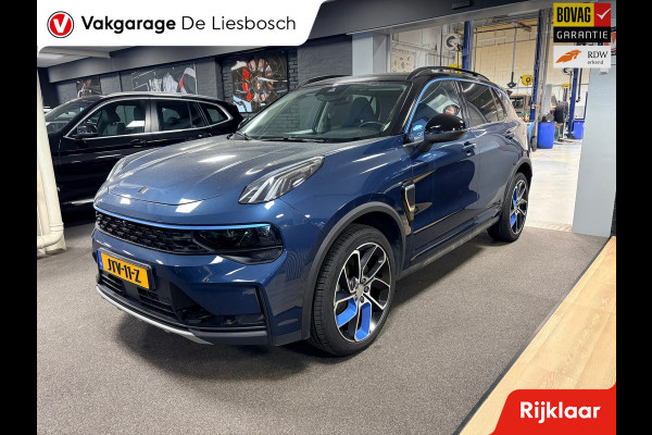 Lynk & Co 01 1.5 / panorama-dak / 360 camera / Infinity audio / navigatie