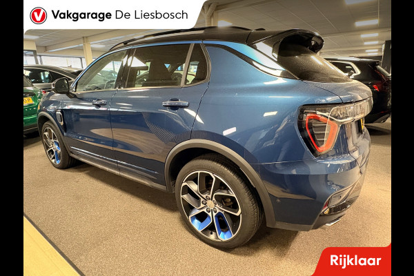 Lynk & Co 01 1.5 / panorama-dak / 360 camera / Infinity audio / navigatie