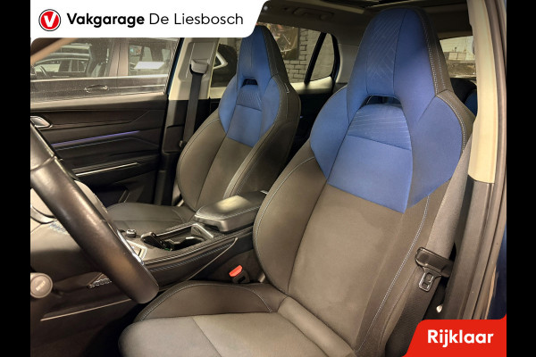 Lynk & Co 01 1.5 / panorama-dak / 360 camera / Infinity audio / navigatie