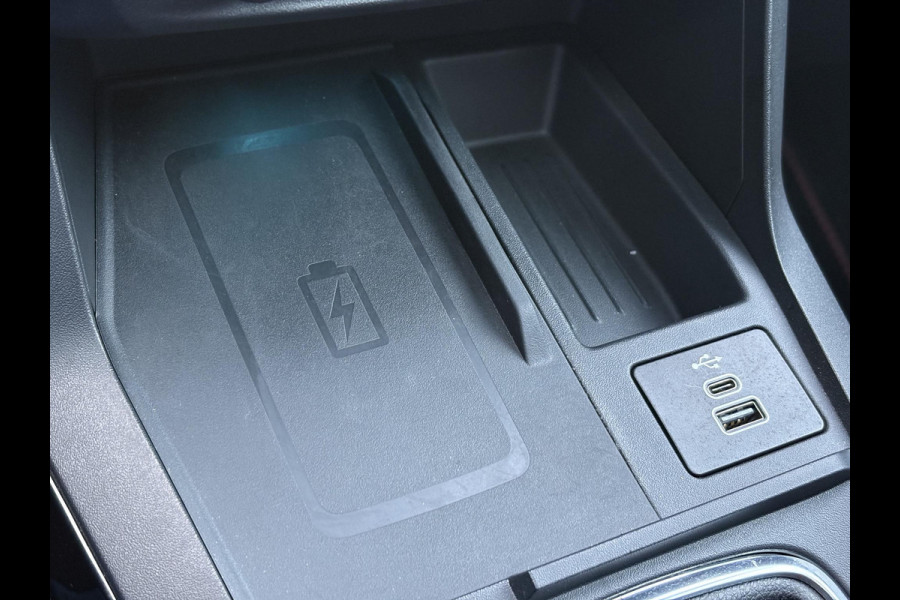 Ford Puma 1.0 EcoBoost Hybrid ST-Line 125pk | Driver Assistance Pack | Winterpack | Panorama Dak | Matrix LED | Comfort Pack