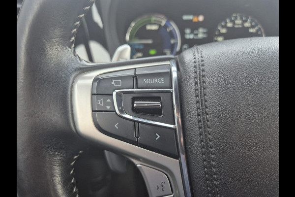 Mitsubishi Outlander 2.4 PHEV Instyle | volleder | trekhaak afneeembaar |