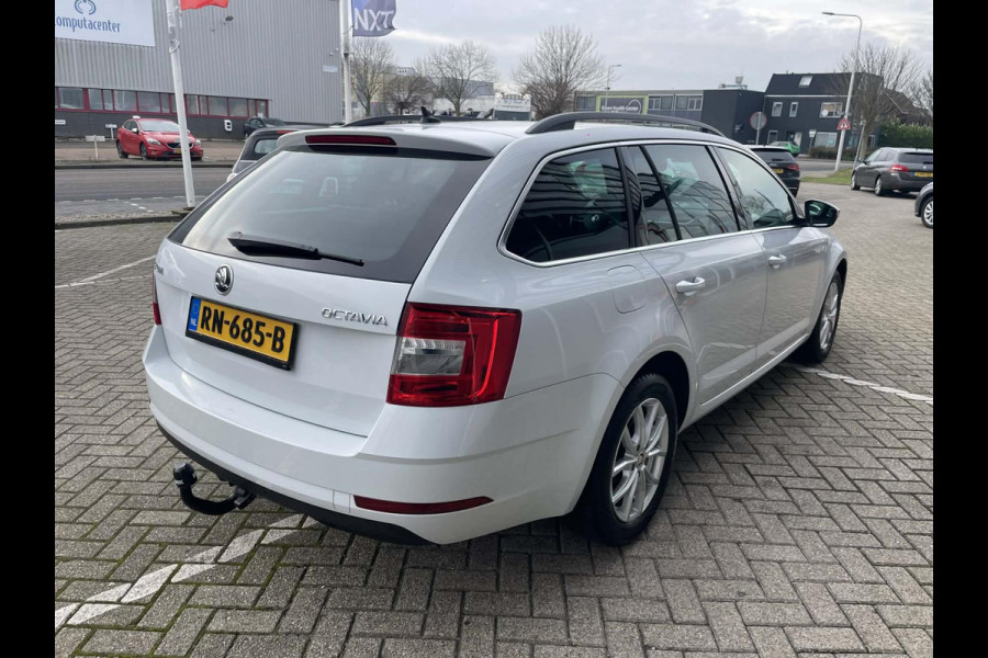 Škoda Octavia Combi 1.4 TSI Greentech Ambition Business AUTOMAAT l CarPlay l trekhaak