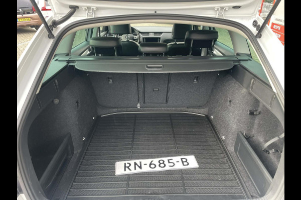 Škoda Octavia Combi 1.4 TSI Greentech Ambition Business AUTOMAAT l CarPlay l trekhaak