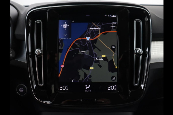 Volvo XC40 1.5 T2 Business Pro | Trekhaak | Camera | Carplay | Adaptive cruise | Keyless | Full LED | Navigatie | Parkeerhulp | Digital Cockpit | Climate control | Bluetooth