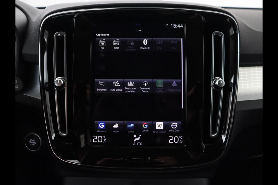 Volvo XC40 1.5 T2 Business Pro | Trekhaak | Camera | Carplay | Adaptive cruise | Keyless | Full LED | Navigatie | Parkeerhulp | Digital Cockpit | Climate control | Bluetooth