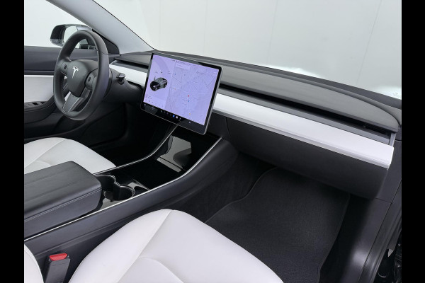 Tesla Model 3 Performance AWD 75 kWh VAN €24.900,- NU VOOR SLECHTS €21.440,- Uw LENTEVOORDEEL €3.460,- |SOH 86% | 20 inch velgen (als nieuw) | Zeer nette staat | Rijklaar geleverd incl. 12 mnd Bovag-garantie | Tesla fabrieksgarantie op de hoogvolt accu t/m 13-12-2027 of 192.000 km