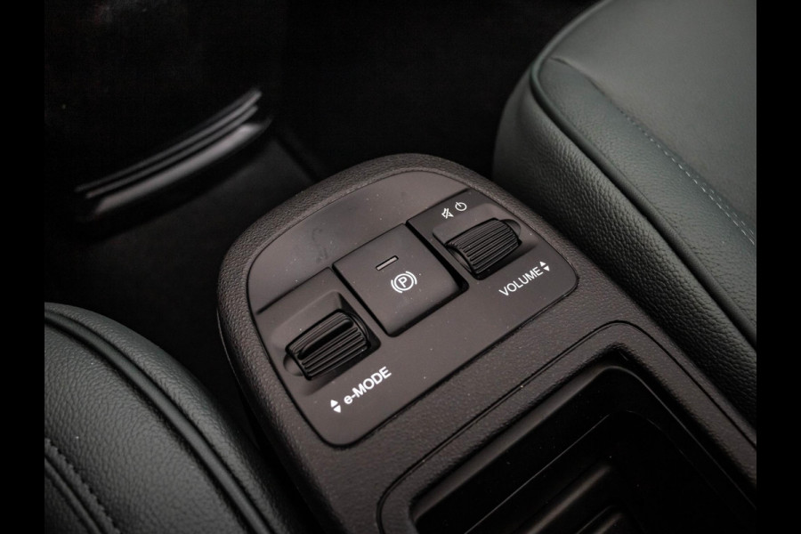 Fiat 500E Giorgio Armani Edition 42 kWh | 18% Bijtelling | Zeer Exclusief | Beperkte Oplage !