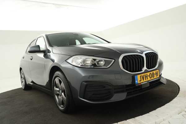 BMW 1-serie 118i Executive 140PK, Navigatie, Climate,