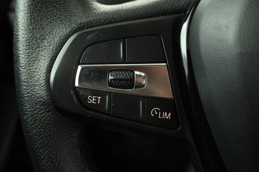 BMW 1-serie 118i Executive 140PK, Navigatie, Climate,