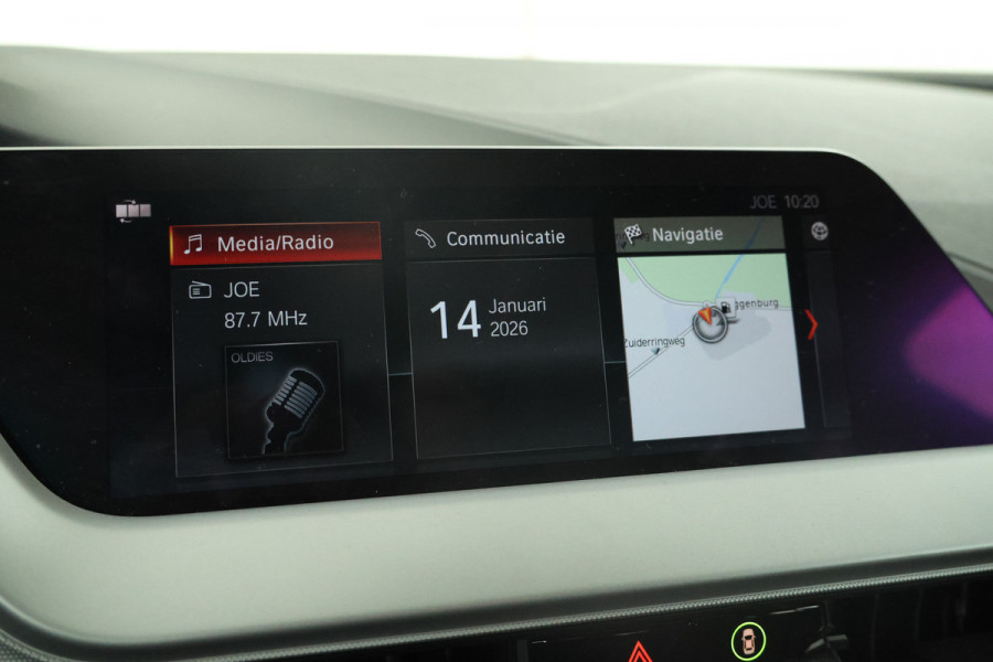 BMW 1-serie 118i Executive 140PK, Navigatie, Climate,