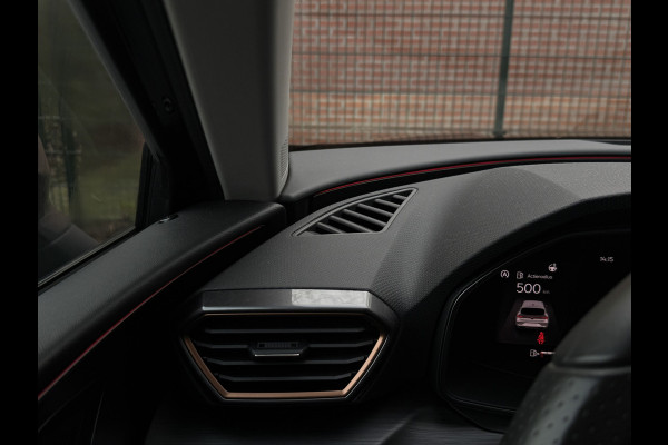 CUPRA Leon eTSI 150PK BUSINESS EDITION CAMERA/LEDER/TRAVEL-ASSIST FABRIEKS GARANTIE