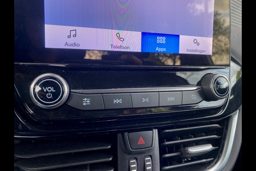 Ford Fiesta BWJ 2023 | 1.0T Hybrid 126PK Titanium | CLIMA | CARPLAY | CRUISE | NAVI | PRIVACY GLASS |