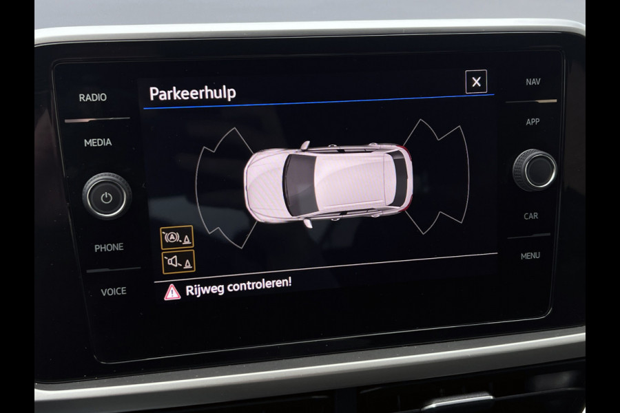 Volkswagen T-Roc 1.5 TSI Move | Carplay | LED | Virtual Cockpit | DAB