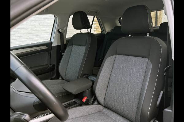 Volkswagen T-Roc 1.5 TSI Move | Carplay | LED | Virtual Cockpit | DAB