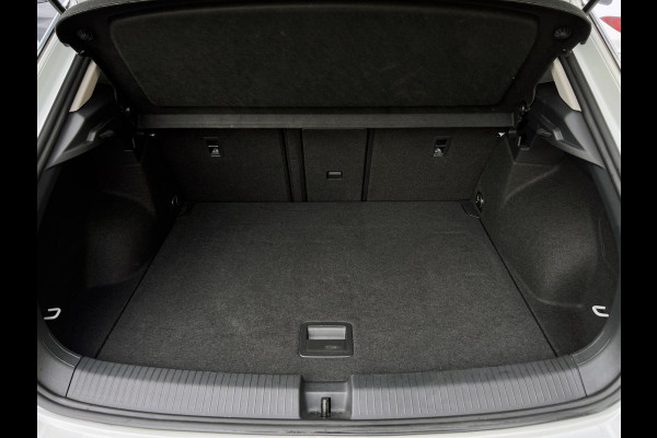 Volkswagen T-Roc 1.5 TSI Move | Carplay | LED | Virtual Cockpit | DAB