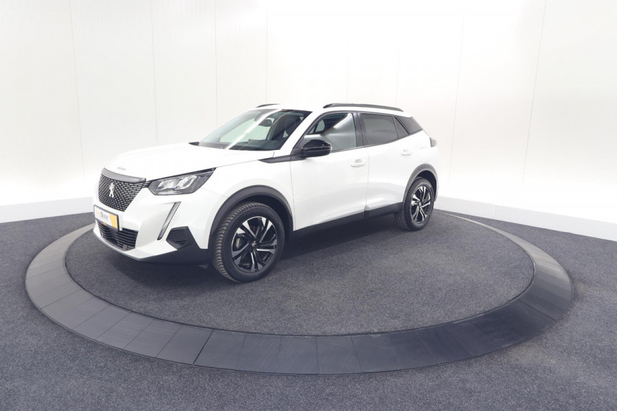Peugeot 2008 PureTech 100 Allure Pack | Allseason Banden | Parkeersensoren | Apple Carplay