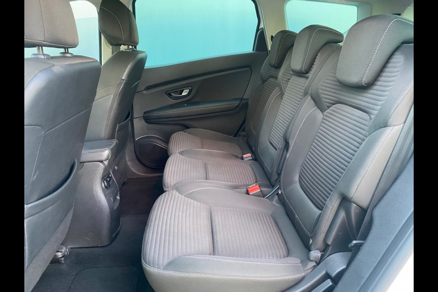 Renault Grand Scénic BWJ 2021 | 1.3 TCe 116PK Bus Zen 7p. NWE APK | TREKHAAK | CAMERA | CLIMA | NAVI | CARPLAY | PDC 2X |