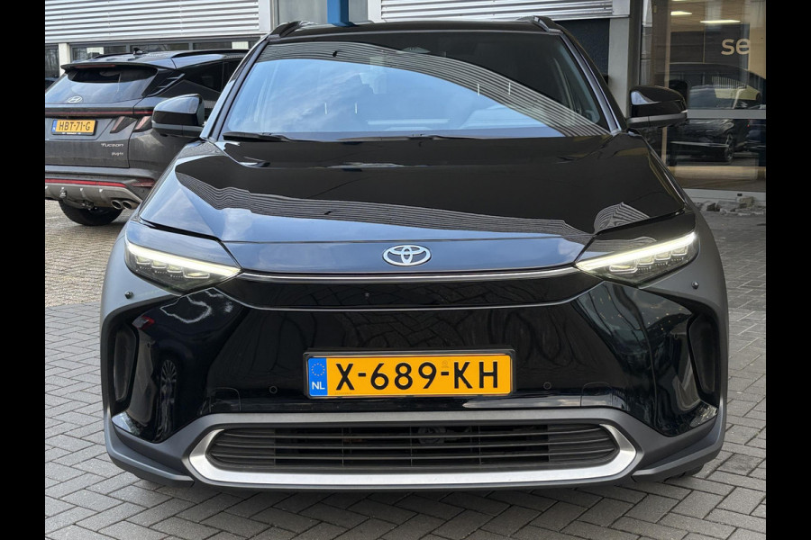 Toyota Bz4x Premium 71 kWh | 97% SOH! | Leder | Stoel- Verwarming & Ventilatie | Panoramadak | 360 Camera | Adaptive Cruise |