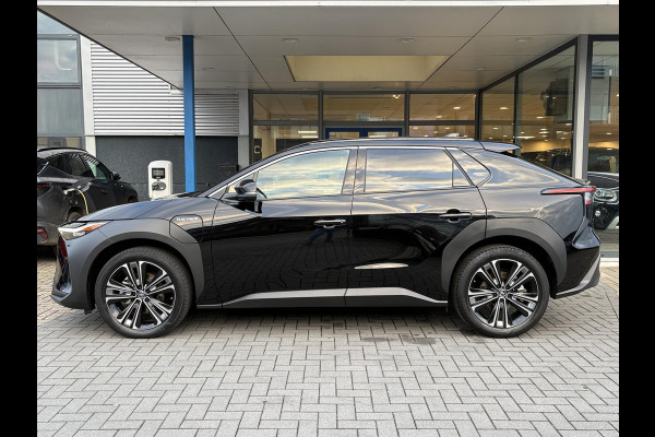 Toyota Bz4x Premium 71 kWh | 97% SOH! | Leder | Stoel- Verwarming & Ventilatie | Panoramadak | 360 Camera | Adaptive Cruise |