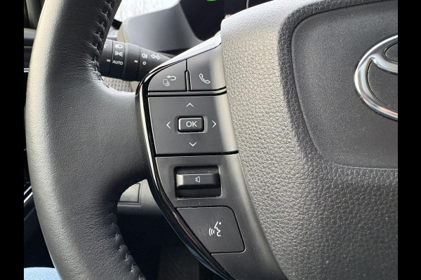 Toyota Bz4x Premium 71 kWh | 97% SOH! | Leder | Stoel- Verwarming & Ventilatie | Panoramadak | 360 Camera | Adaptive Cruise |