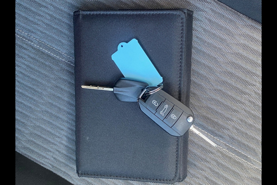 Opel Corsa BWJ 2020 | 1.2 75PK Edition NWE APK | AIRCO | NAVI | CRUISE | PDC | LICHTMETAAL |