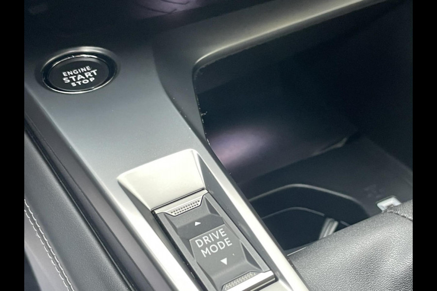 Peugeot 308 1.2 PureTech Allure Pack Business / 360 camera / comfort stoelen