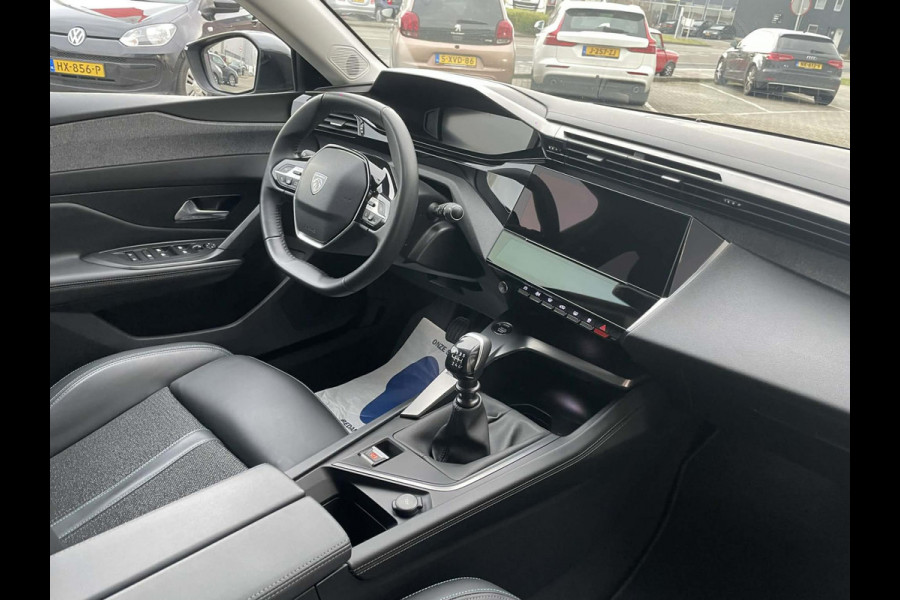 Peugeot 308 1.2 PureTech Allure Pack Business / 360 camera / comfort stoelen