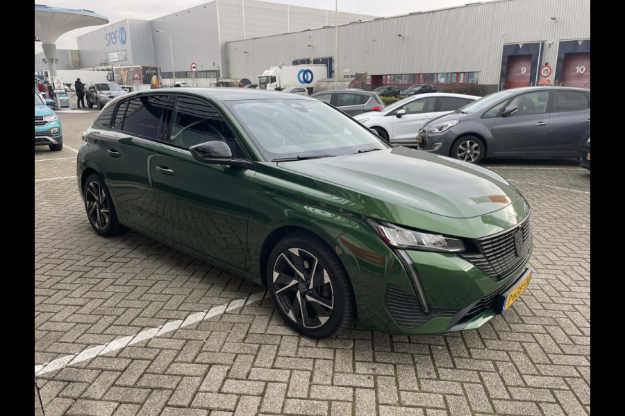 Peugeot 308 1.2 PureTech Allure Pack Business / 360 camera / comfort stoelen