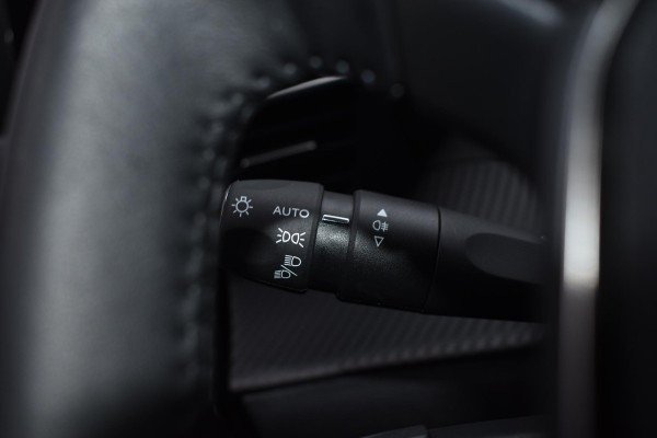 Peugeot 208 1.2 PureTech 100PK Allure Pack | 360 Camera | Carplay | Adapt. Cruise |  Incl. garantie