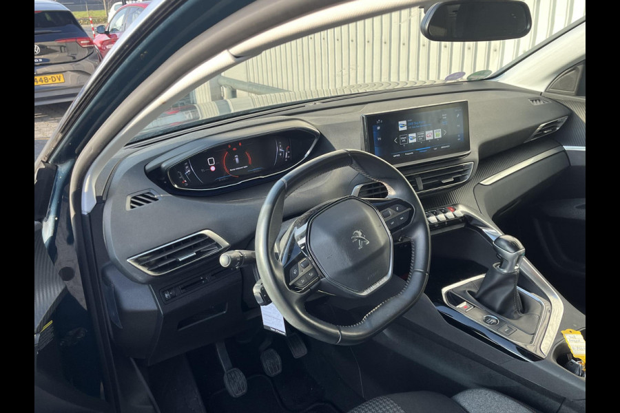 Peugeot 3008 1.2 PureTech Blue*NAVI*CRUISE*ECC*CARPLAY