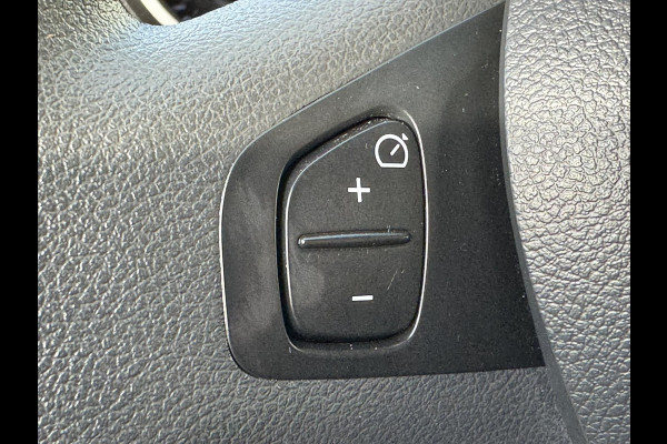 Renault Trafic 2.0 dCi 145 T27 L1H1 Comfort Automaat Navigatie Airco Cruise DAB Apple / Android LED koplampen