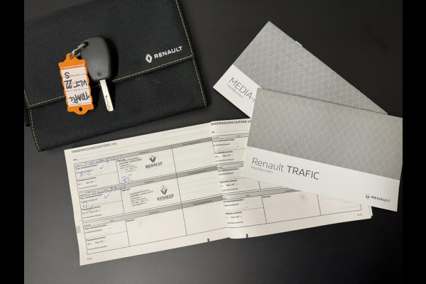 Renault Trafic 2.0 dCi 145 T27 L1H1 Comfort Automaat Navigatie Airco Cruise DAB Apple / Android LED koplampen