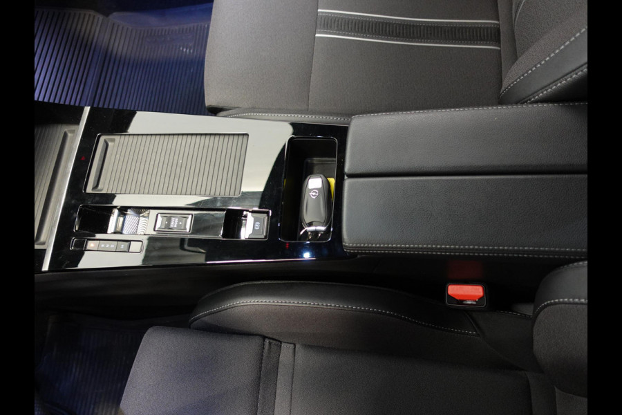 Opel Astra 1.2 130pk GS Line Automaat | Climate control | Adaptive cruise control | LED | Stoel/Stuur | Verwarming | Camera | Sfeer Verlichting | Apple carplay/ Android auto