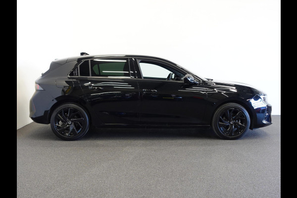 Opel Astra 1.2 130pk GS Line Automaat | Climate control | Adaptive cruise control | LED | Stoel/Stuur | Verwarming | Camera | Sfeer Verlichting | Apple carplay/ Android auto