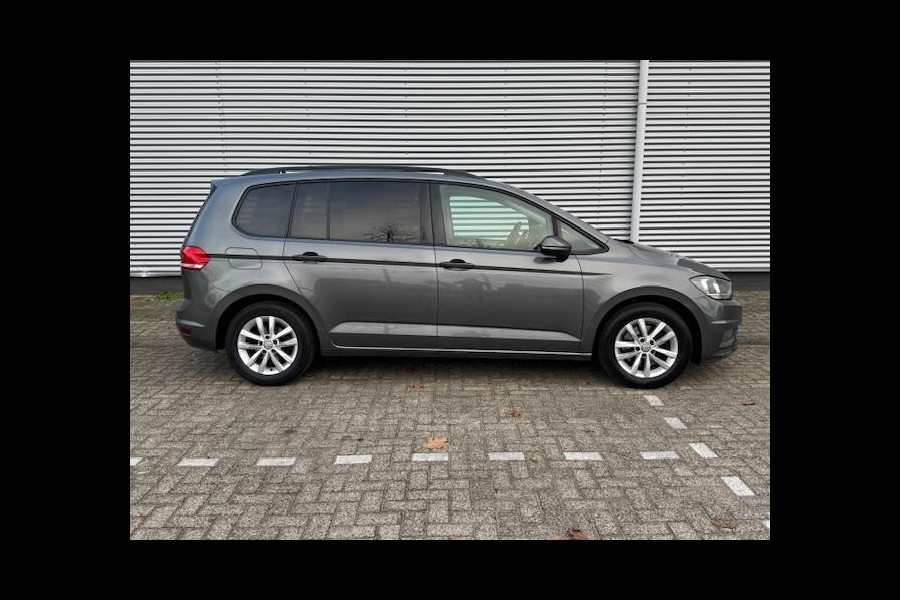 Volkswagen Touran 1.4 TSI Comfortline 7p Carplay/Andriod/Camera,trekhaak,LM velgen,