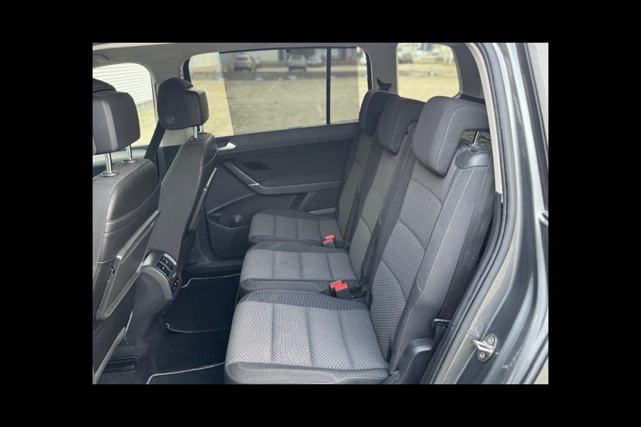 Volkswagen Touran 1.4 TSI Comfortline 7p Carplay/Andriod/Camera,trekhaak,LM velgen,