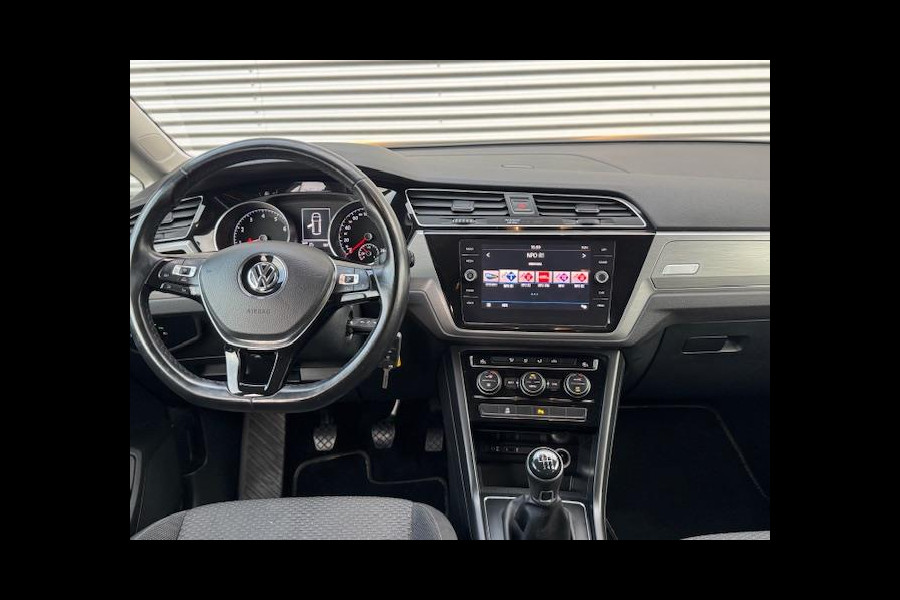 Volkswagen Touran 1.4 TSI Comfortline 7p Carplay/Andriod/Camera,trekhaak,LM velgen,