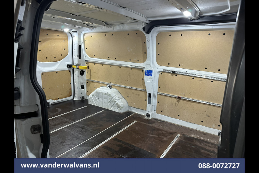 Ford Transit Custom 2.0 TDCI L2H1 Euro6 Airco | Camera | Navigatie | LED | Cruisecontrol | Stoelverwarming Verwarmde voorruit, Parkeersensoren, Bijrijdersbank