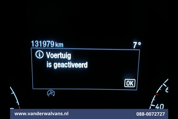 Ford Transit Custom 2.0 TDCI L2H1 Euro6 Airco | Camera | Navigatie | LED | Cruisecontrol | Stoelverwarming Verwarmde voorruit, Parkeersensoren, Bijrijdersbank