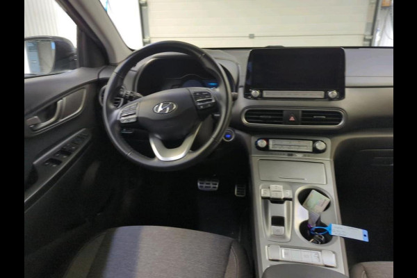 Hyundai Kona Aut EV Fashion 64kWh | Navi | Camera | LED