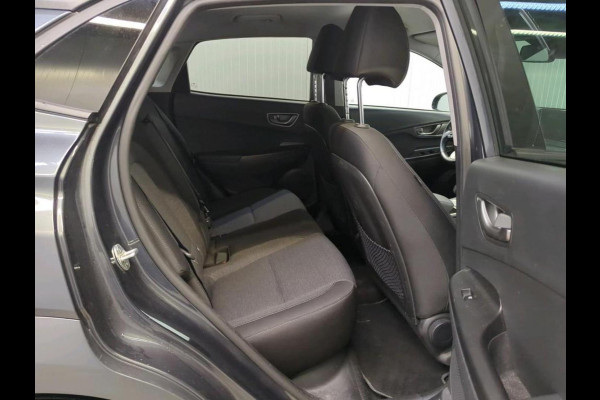 Hyundai Kona Aut EV Fashion 64kWh | Navi | Camera | LED