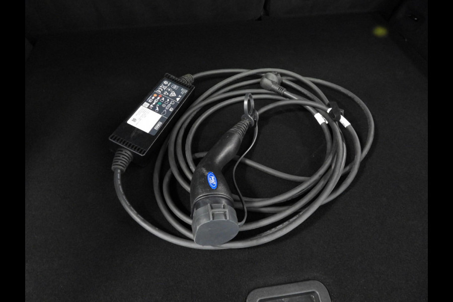 Ford Kuga 2.5 PHEV Plug-In Titanium X TREKH./NAVI/CAMERA/LED/B&O/18"LMV!