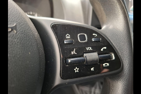 Mercedes-Benz Sprinter 311 CDI GB L2 FWD Functional 3.5T / AIRCO / CAMERA / 3 ZITS / DEALER ONDERHOUDEN / NAVI