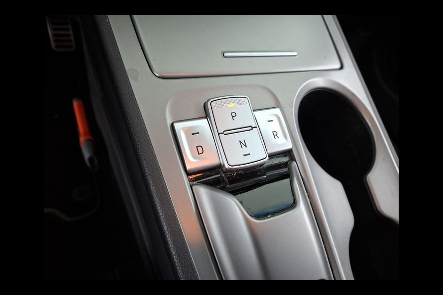 Hyundai Kona EV Fashion 64 kWh | Navi | Camera | LED |