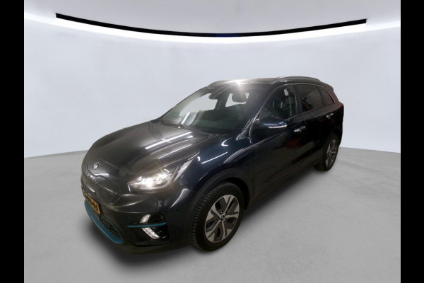 Kia e-Niro ExecutiveLine 64 kWh | Trekhaak | Navi | Camera |