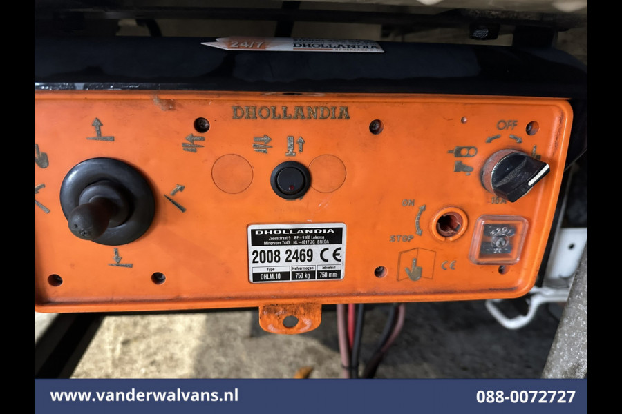 Peugeot Boxer 2.2 BlueHDi 141pk Bakwagen Laadklep Zijdeur Euro6 Airco | Camera | Cruisecontrol | 937kg laadvermogen Bijrijdersbank