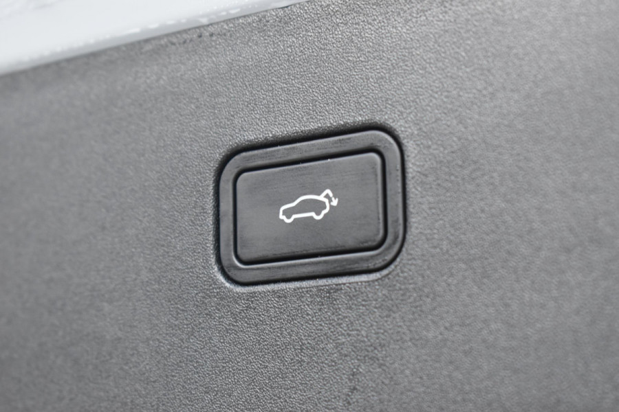 Volvo EX30 272PK Single Motor Extended Range Plus 69 kWh / Adaptieve Cruise Control/ Dodehoek Detectie / Parkeersensoren/ Achteruitrijcamera/ Warmtepomp/ Google Services/