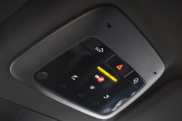 Volvo EX30 272PK Single Motor Extended Range Plus 69 kWh / Adaptieve Cruise Control/ Dodehoek Detectie / Parkeersensoren/ Achteruitrijcamera/ Warmtepomp/ Google Services/