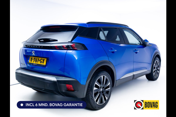 Peugeot e-2008 EV Allure 50 kWh | Panoramadak | Navigatie | Stoelverwarming | Adap. Cruise | All season banden, Camera, 18" LMV